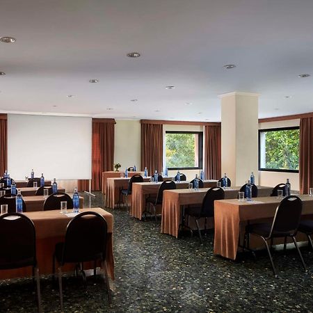 Nh Ciudad De Cuenca Hotel Cuenca  Bagian luar foto
